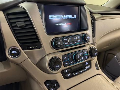Used 2019 GMC Yukon Denali w/ Denali Ultimate Package RWD image 14