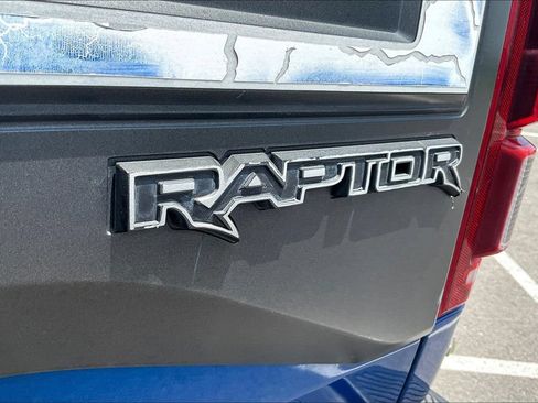 Used 2017 Ford F150 Raptor w/ Equipment Group 802A Luxury AWD/4WD image 34