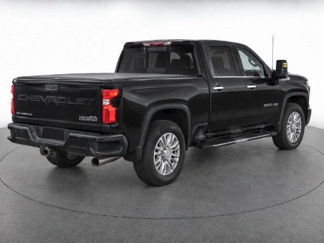 Used 2020 Chevrolet Silverado 3500 High Country w/ Technology Package AWD/4WD image 4