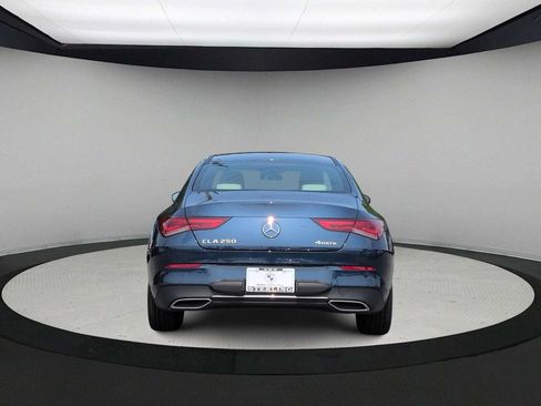 Used 2023 Mercedes-Benz CLA 250 4MATIC image 7