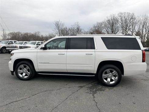 Used 2020 Chevrolet Suburban Premier image 8