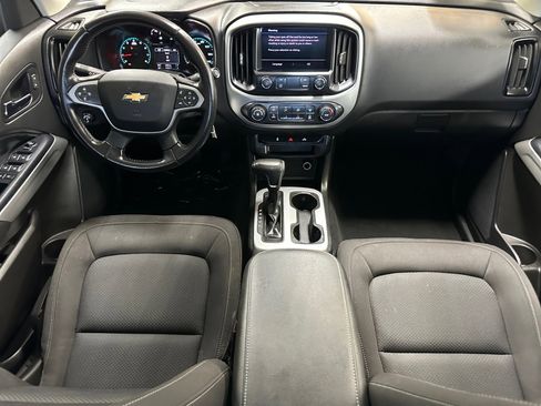 Used 2021 Chevrolet Colorado LT w/ LT Convenience Package RWD image 3