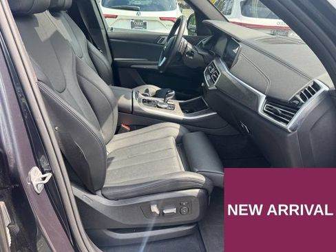 Used 2022 BMW X5 xDrive40i w/ Premium Package AWD/4WD image 30