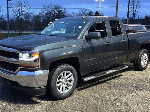 Used 2018 Chevrolet Silverado 1500 LT image 2