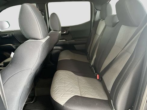 Used 2021 Toyota Tacoma TRD Sport RWD image 23