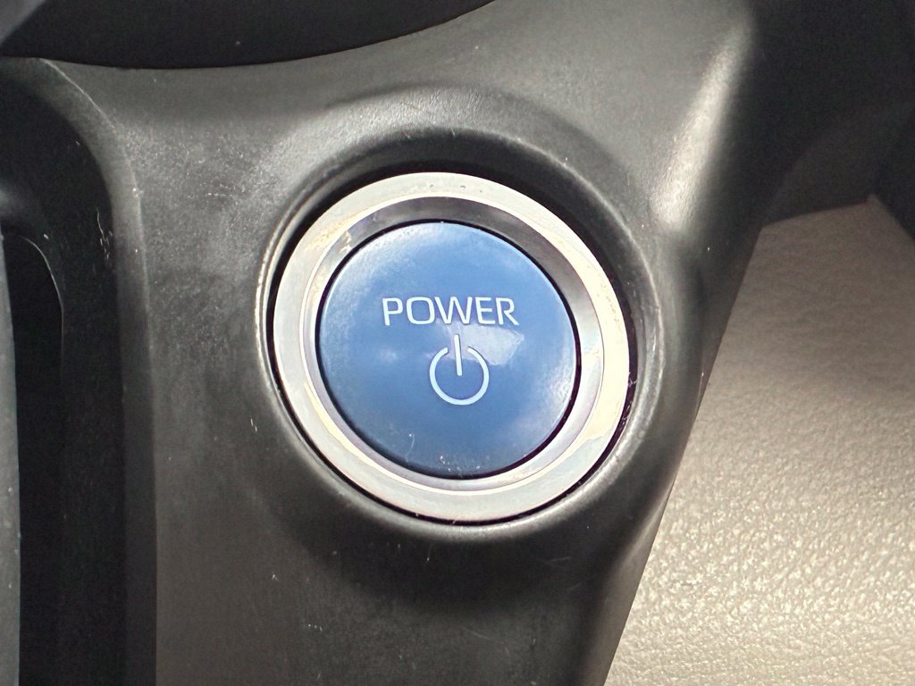 Used 2023 Toyota Sienna XLE FWD image 15