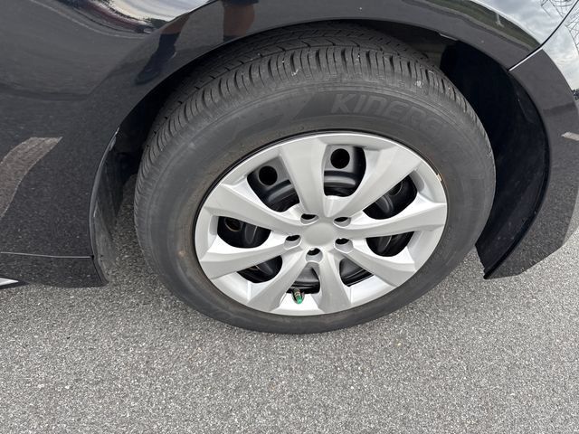 Certified 2023 Toyota Corolla LE FWD image 11