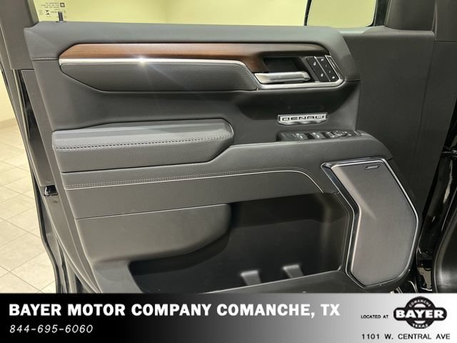 Used 2025 GMC Sierra 1500 Denali AWD/4WD image 22