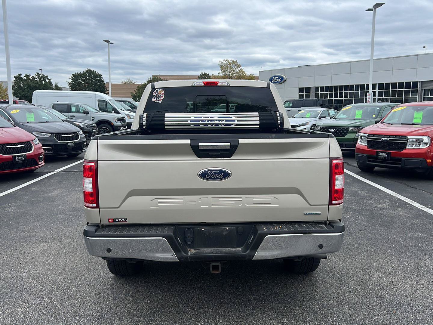 Used 2018 Ford F150 XLT w/ Equipment Group 302A Luxury AWD/4WD image 8