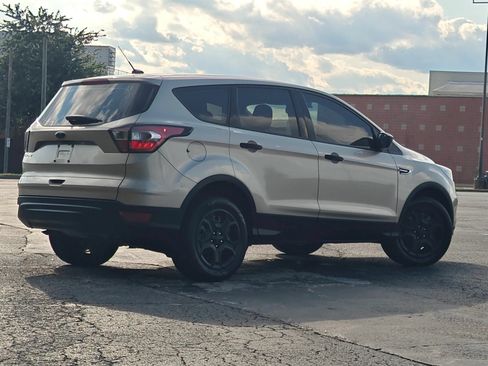 Used 2018 Ford Escape S FWD image 4