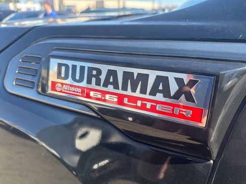 Used 2024 GMC Sierra 2500 AT4 w/ AT4 Premium Plus Package image 9