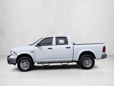 Used 2019 RAM 1500 Tradesman w/ Chrome Appearance Group image 9