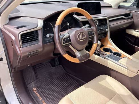Used 2020 Lexus RX 350 FWD w/ Premium Package image 2