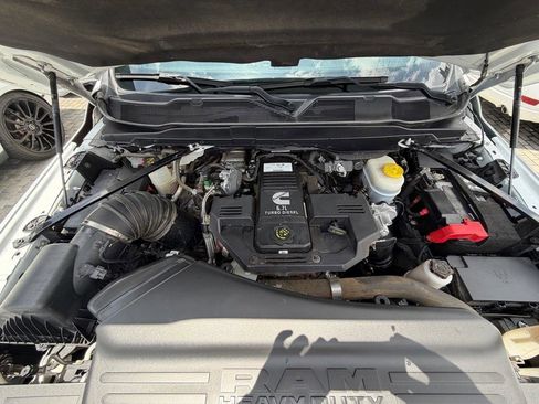 Used 2023 RAM 2500 Tradesman AWD/4WD image 35