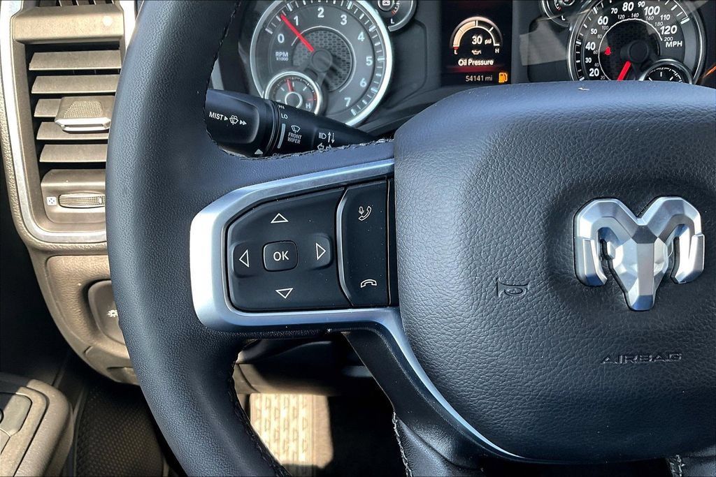 Used 2025 RAM 1500 Big Horn AWD/4WD image 12