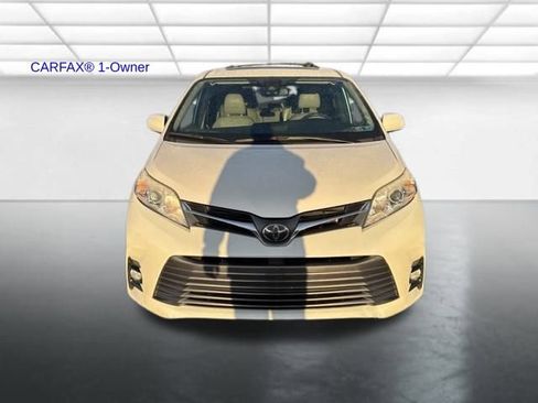 Used 2019 Toyota Sienna XLE Premium image 25