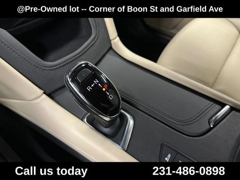Used 2017 Cadillac XT5 Premium Luxury AWD/4WD image 27