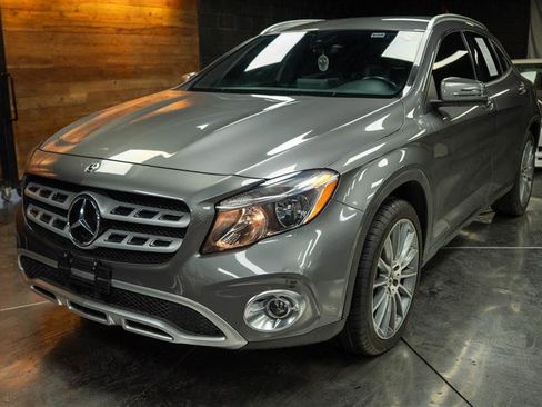Used 2018 Mercedes-Benz GLA 250 w/ Convenience Package image 2