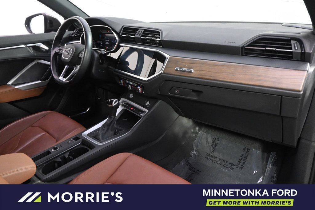 Used 2020 Audi Q3 2.0T Premium Plus w/ Premium Plus Package AWD/4WD image 15