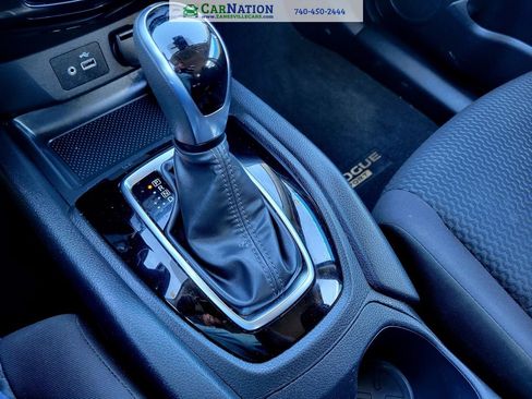 Used 2020 Nissan Rogue Sport S image 26