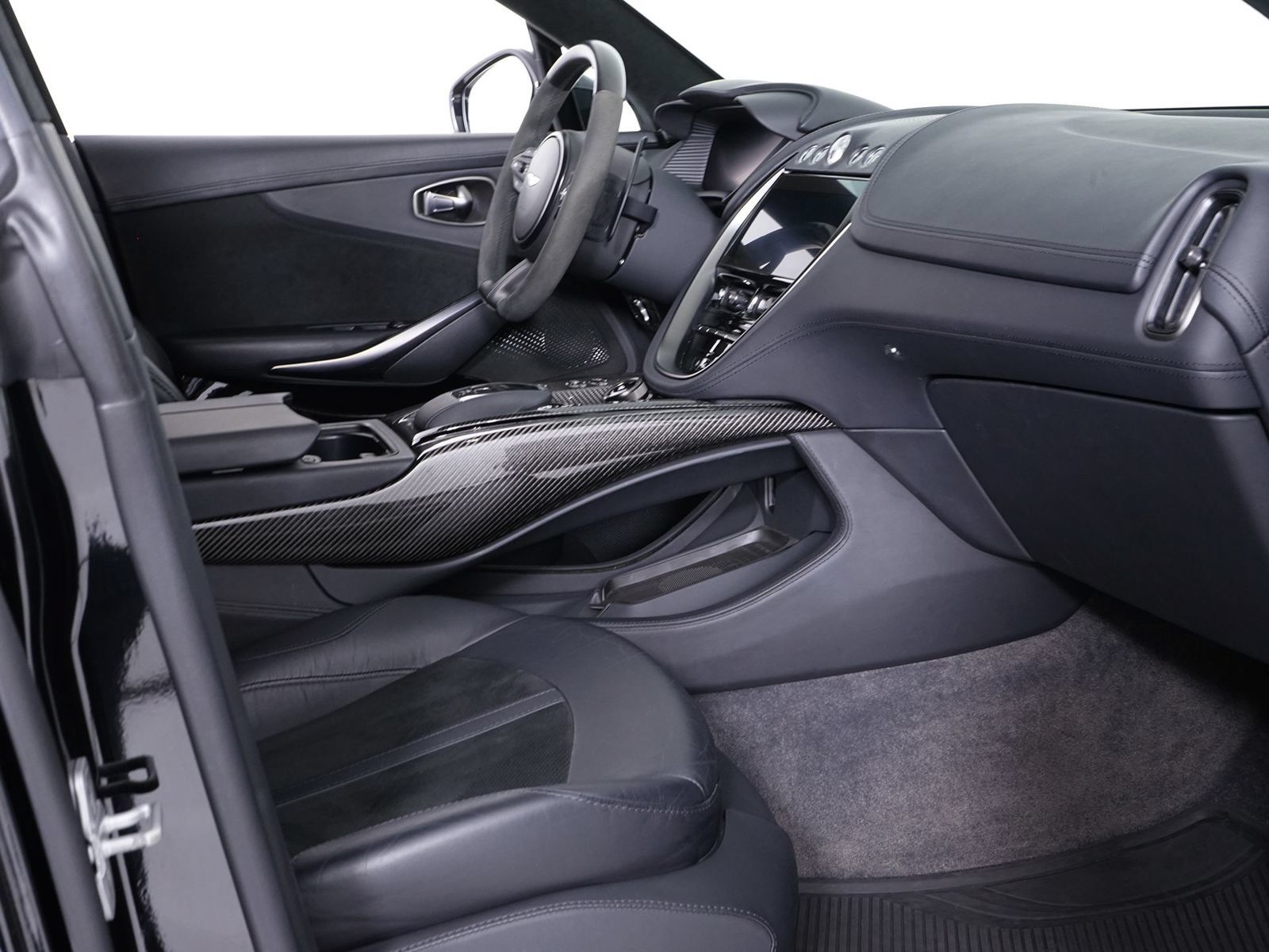 Used 2023 Aston Martin DBX 707 AWD/4WD image 28