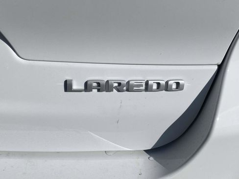 New 2025 Jeep Grand Cherokee L Laredo image 26