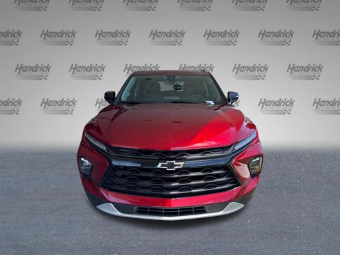 Used 2023 Chevrolet Blazer LT w/ Midnight/Sport Edition FWD image 3