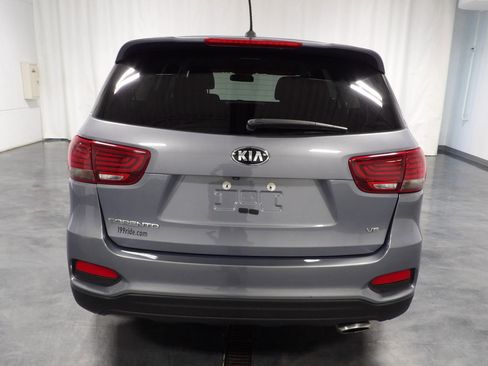 Used 2020 Kia Sorento AWD V6 image 7
