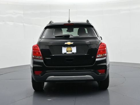 Used 2017 Chevrolet Trax LT w/ Driver Confidence Package FWD image 7