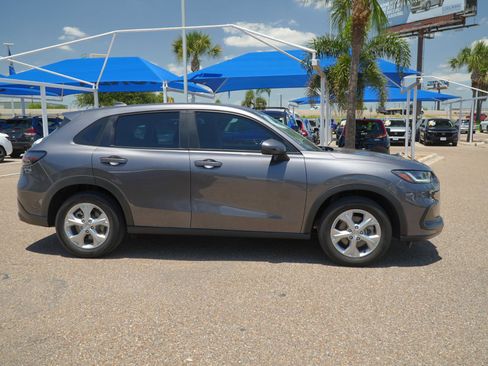 Used 2024 Honda HR-V LX image 4