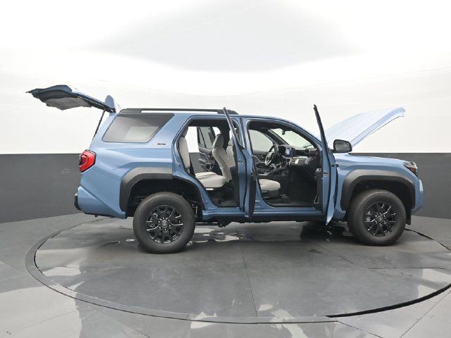New 2026 Toyota 4Runner SR5 AWD/4WD image 30