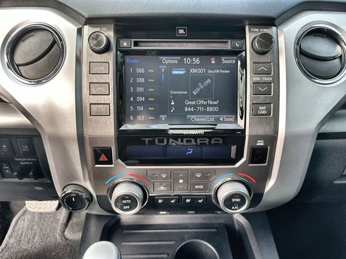 Used 2018 Toyota Tundra Platinum image 13