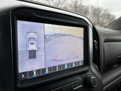 Used 2019 Chevrolet Silverado 1500 LTZ w/ LTZ Premium Package image 15