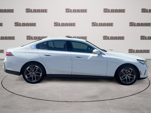 Used 2026 BMW 530i xDrive AWD/4WD image 6