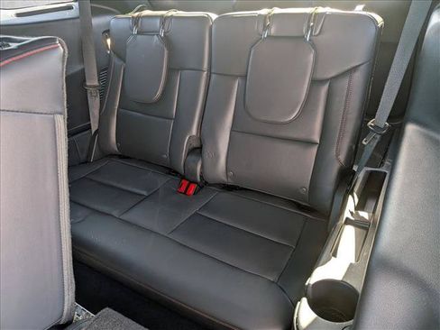 Used 2025 Ford Explorer ST-Line RWD image 20