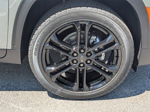 New 2026 Chevrolet Traverse LT w/ Enhanced Driving Package image 11