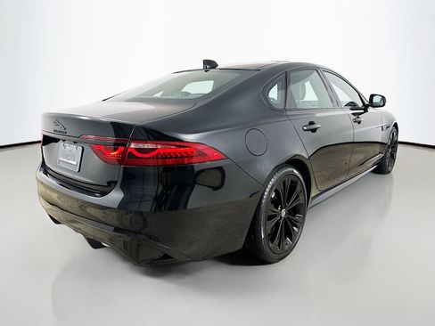 Used 2024 Jaguar XF R-Dynamic SE AWD/4WD image 5