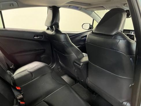 Used 2017 Toyota Prius Four w/ Advanced Technology Package FWD image 14