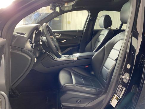 Used 2018 Mercedes-Benz GLC 300 image 5