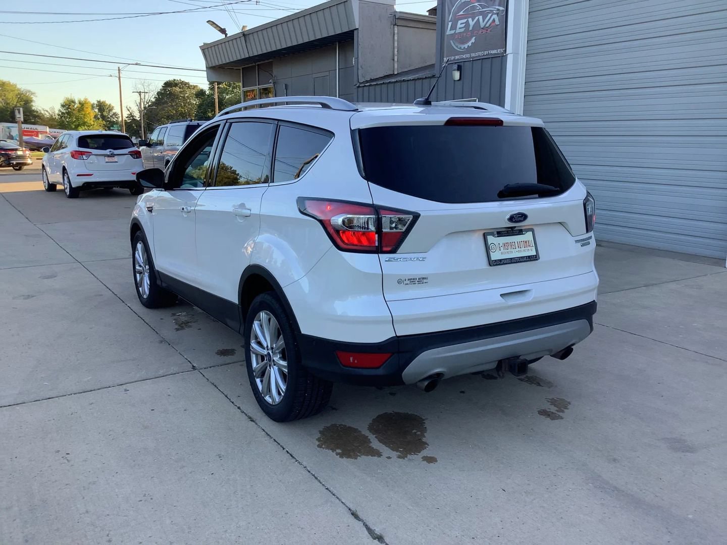 Used 2017 Ford Escape Titanium w/ Equipment Group 301A FWD image 6