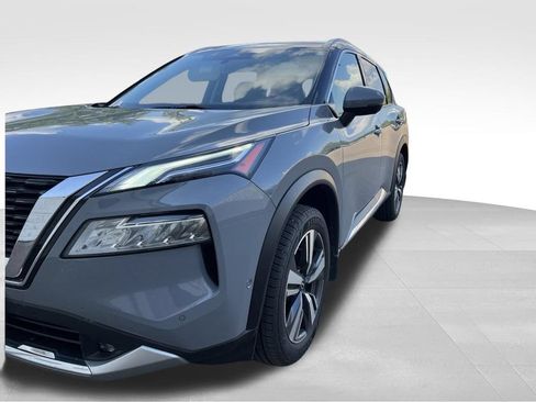 Used 2022 Nissan Rogue Platinum w/ Head-Up Display Package AWD/4WD image 11