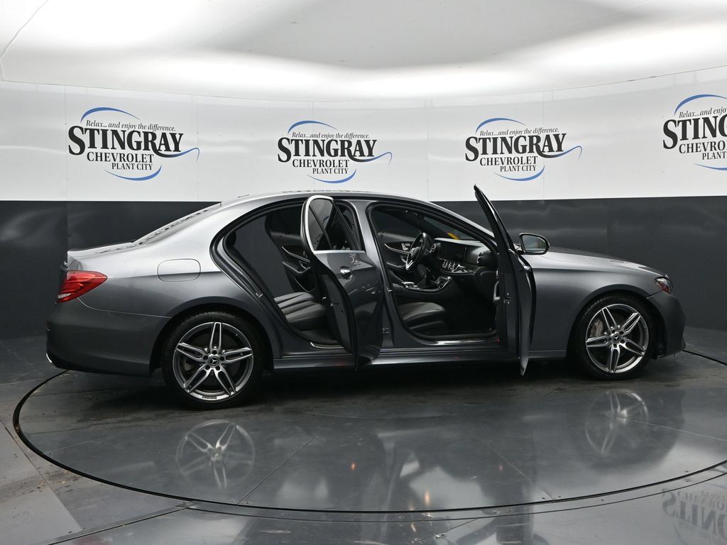 Used 2020 Mercedes-Benz E 450 4MATIC Sedan image 36