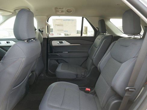 New 2026 Ford Explorer Active AWD/4WD image 13