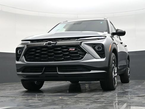 Used 2025 Chevrolet TrailBlazer RS FWD image 28