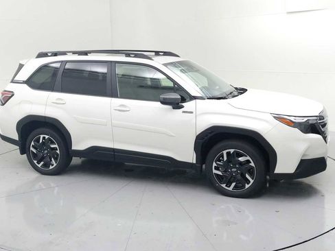 New 2025 Subaru Forester Premium image 12