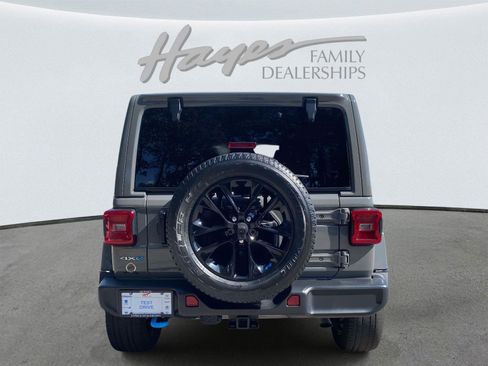 Certified 2023 Jeep Wrangler Sahara w/ Cold Weather Group image 42