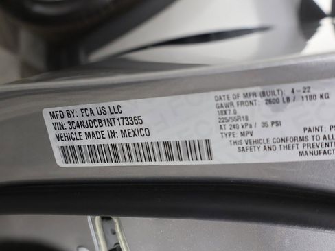 Used 2022 Jeep Compass Limited image 49