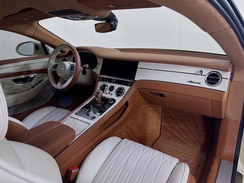 Certified 2024 Bentley Continental GT image 27