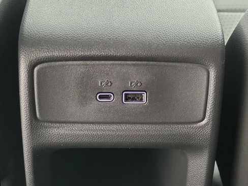 New 2026 Chevrolet Trax LT w/ Midnight Edition image 16