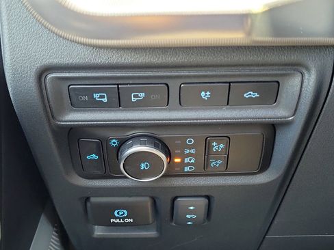 Used 2023 Ford F150 Raptor AWD/4WD image 24